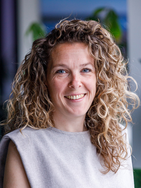 Ivette bureau van den oever